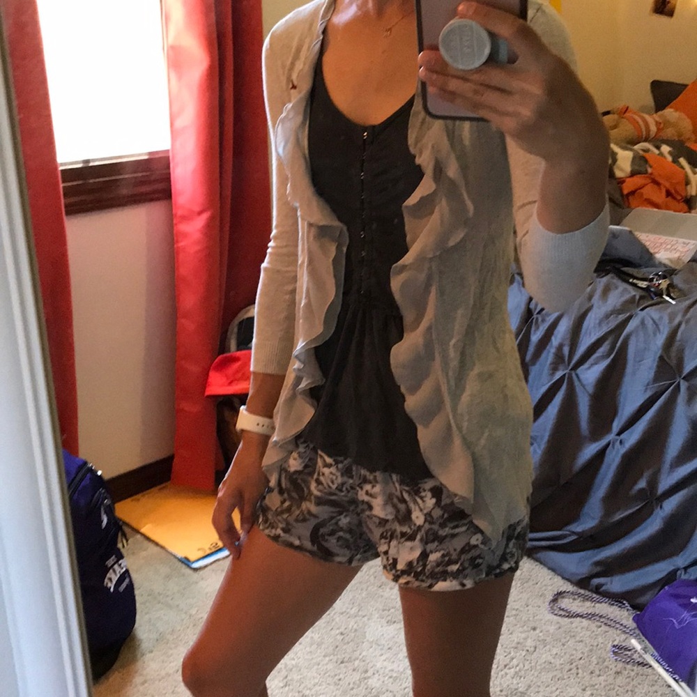 Hollister grey sweater
